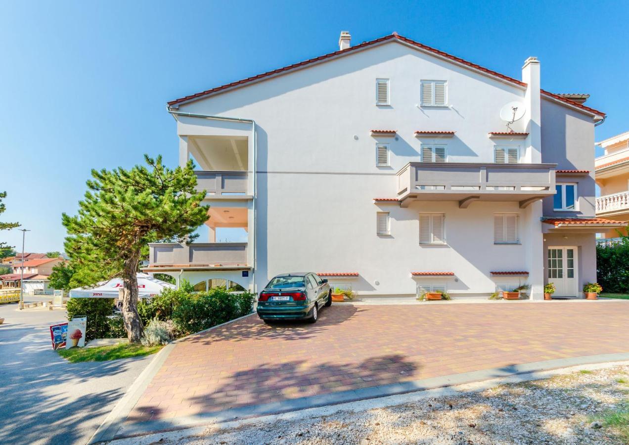Apartments Ruza-Rajska Beach Lopar Exterior photo