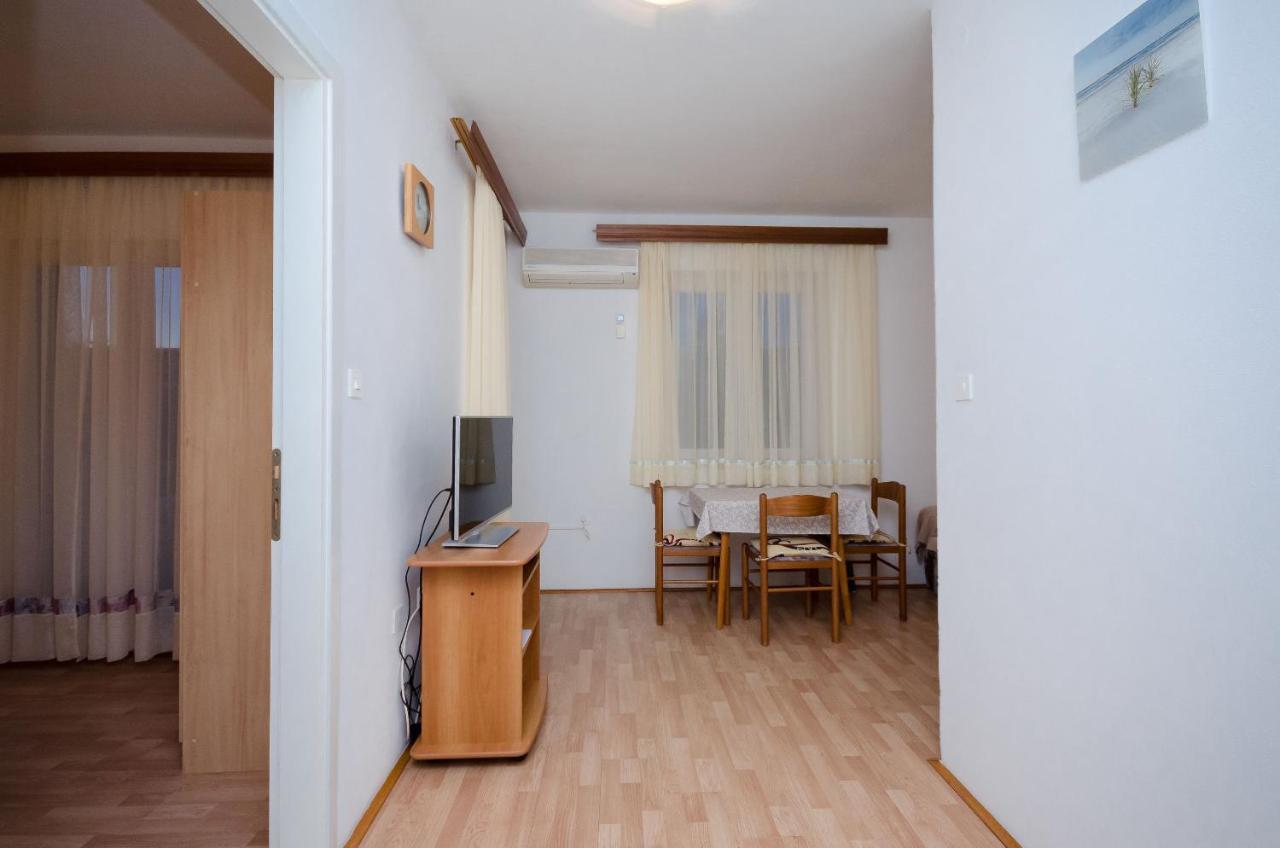 Apartments Ruza-Rajska Beach Lopar Exterior photo