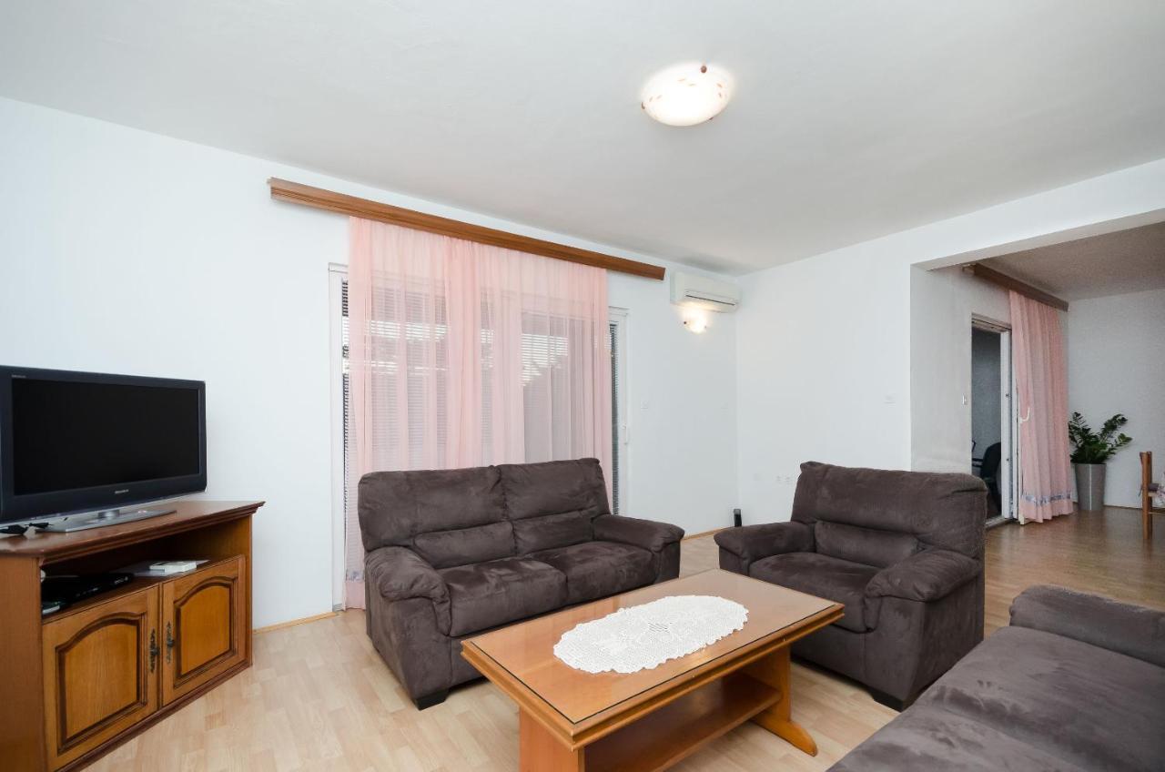 Apartments Ruza-Rajska Beach Lopar Exterior photo
